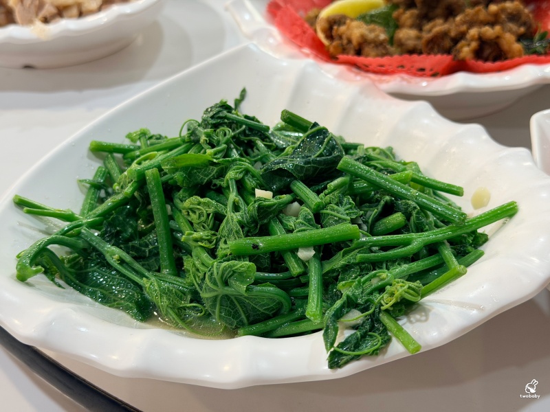 宜蘭百元生魚片太狂！壯圍海之味現撈海鮮餐廳40片生魚片只要200元，超高CP值在地人激推 @兔貝比的菲比尋嚐