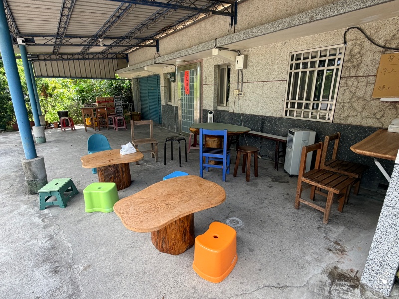 宜蘭冰店推薦｜新南商店 隱身雜貨店裡的古早味冰淇淋 沒人帶路真的不會知道！ @兔貝比的菲比尋嚐