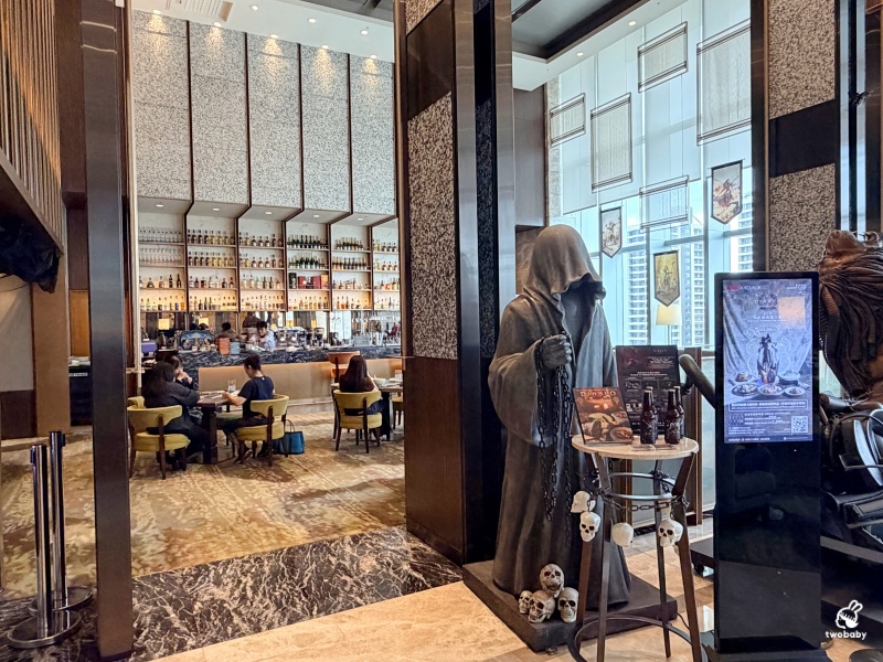 【台北六福萬怡酒店住宿開箱】豪華四人房 暗黑破壞神主題＋港點吃到飽＋敘日早餐一次滿足！南港住宿推薦 @兔貝比的菲比尋嚐