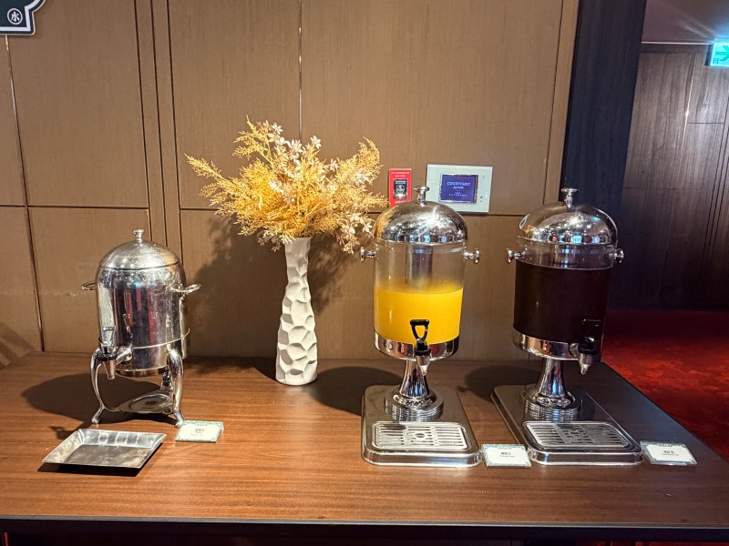 【台北六福萬怡酒店】「飲茶尋飽去」港點吃到飽登場!重現金鳳廳經典風味,超過50道港點、燒臘、粵菜無限供應 平日用餐不限時! 【台北六福萬怡酒店】「飲茶尋飽去」港點吃到飽登場!重現金鳳廳經典風味,超過50道港點、燒臘、粵菜無限供應 平日用餐不限時!