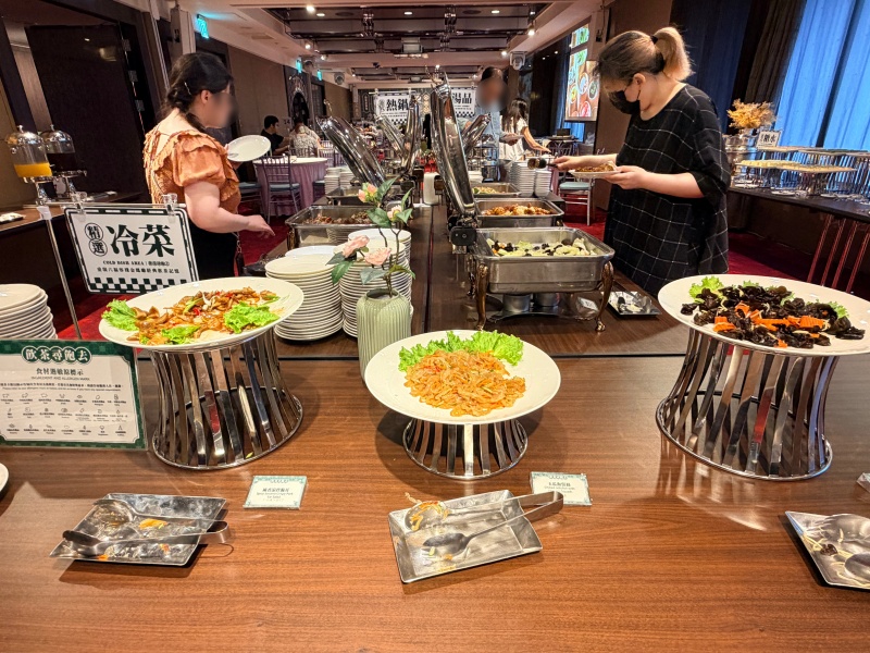 【台北六福萬怡酒店】「飲茶尋飽去」港點吃到飽登場!重現金鳳廳經典風味,超過50道港點、燒臘、粵菜無限供應 平日用餐不限時! 【台北六福萬怡酒店】「飲茶尋飽去」港點吃到飽登場!重現金鳳廳經典風味,超過50道港點、燒臘、粵菜無限供應 平日用餐不限時!
