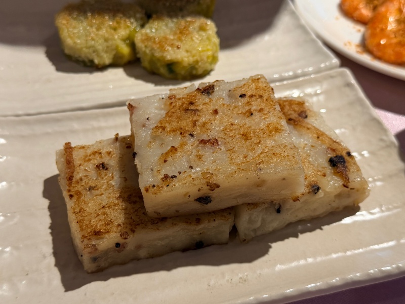【台北六福萬怡酒店】「飲茶尋飽去」港點吃到飽登場！重現金鳳廳經典風味，超過50道港點、燒臘、粵菜無限供應 平日用餐不限時！