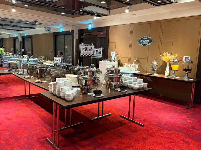 【台北六福萬怡酒店】「飲茶尋飽去」港點吃到飽登場!重現金鳳廳經典風味,超過50道港點、燒臘、粵菜無限供應 平日用餐不限時! 【台北六福萬怡酒店】「飲茶尋飽去」港點吃到飽登場!重現金鳳廳經典風味,超過50道港點、燒臘、粵菜無限供應 平日用餐不限時!