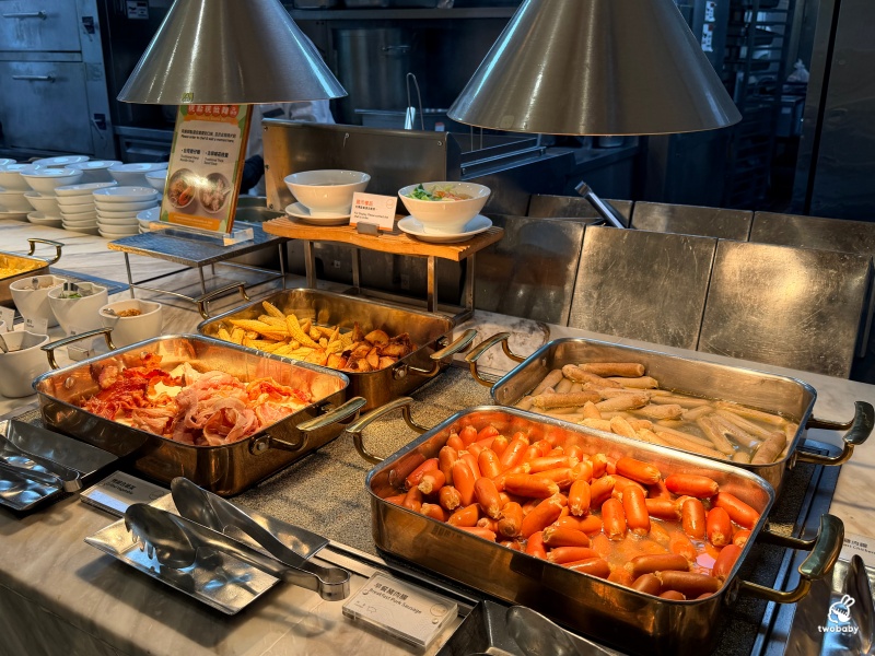 【台北南港美食】六福萬怡酒店敘日全日餐廳早餐吃到飽！平日買一送一超划算，五星Buffet不用住宿也能吃！ @兔貝比的菲比尋嚐