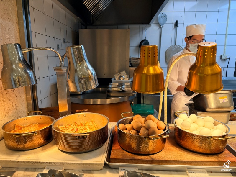 【台北南港美食】六福萬怡酒店敘日全日餐廳早餐吃到飽！平日買一送一超划算，五星Buffet不用住宿也能吃！ @兔貝比的菲比尋嚐