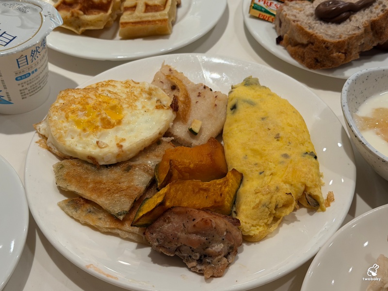 【台北南港美食】六福萬怡酒店敘日全日餐廳早餐吃到飽！平日買一送一超划算，五星Buffet不用住宿也能吃！ @兔貝比的菲比尋嚐