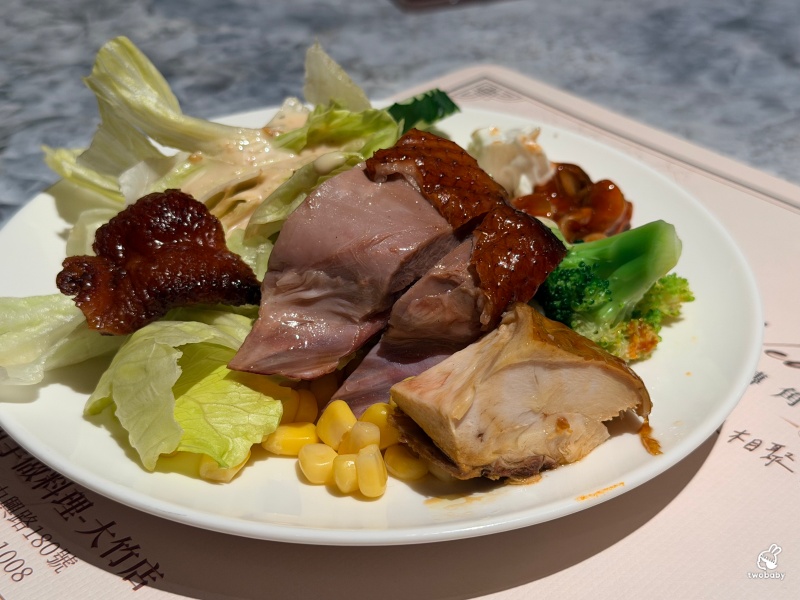 桃園港點吃到飽|新轉角港式茶餐廳新開幕!780元起現點現做港點無限吃、港飲免費喝、還有龍蝦驚喜加碼! @兔貝比的菲比尋嚐 桃園港點吃到飽|新轉角港式茶餐廳新開幕!780元起現點現做港點無限吃、港飲免費喝、還有龍蝦驚喜加碼! @兔貝比的菲比尋嚐