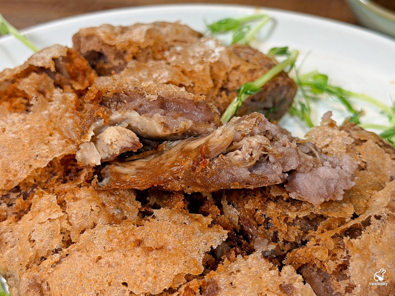 【台北松山美食】晶櫻會館粵滬創意料理｜港臺百大名廚掌杓 宴客聚餐、尾牙春酒首選，還有拿卡西現場演奏！ @兔貝比的菲比尋嚐