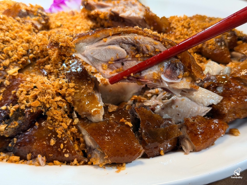 【台北松山美食】晶櫻會館粵滬創意料理｜港臺百大名廚掌杓 宴客聚餐、尾牙春酒首選，還有拿卡西現場演奏！ @兔貝比的菲比尋嚐