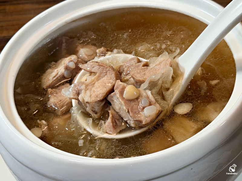 【台北松山美食】晶櫻會館粵滬創意料理｜港臺百大名廚掌杓 宴客聚餐、尾牙春酒首選，還有拿卡西現場演奏！ @兔貝比的菲比尋嚐