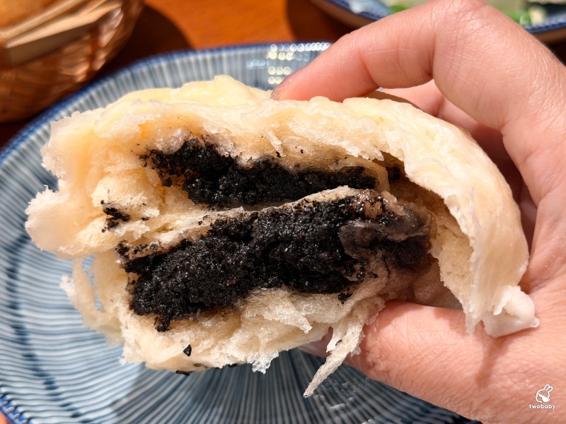 猓玀苑|鳥屎、Fick打造的人氣米干專賣店!一碗份量超狂的雲南風味,炸豬皮、外婆蒸肉必點! @兔貝比的菲比尋嚐 猓玀苑|鳥屎、Fick打造的人氣米干專賣店!一碗份量超狂的雲南風味,炸豬皮、外婆蒸肉必點! @兔貝比的菲比尋嚐