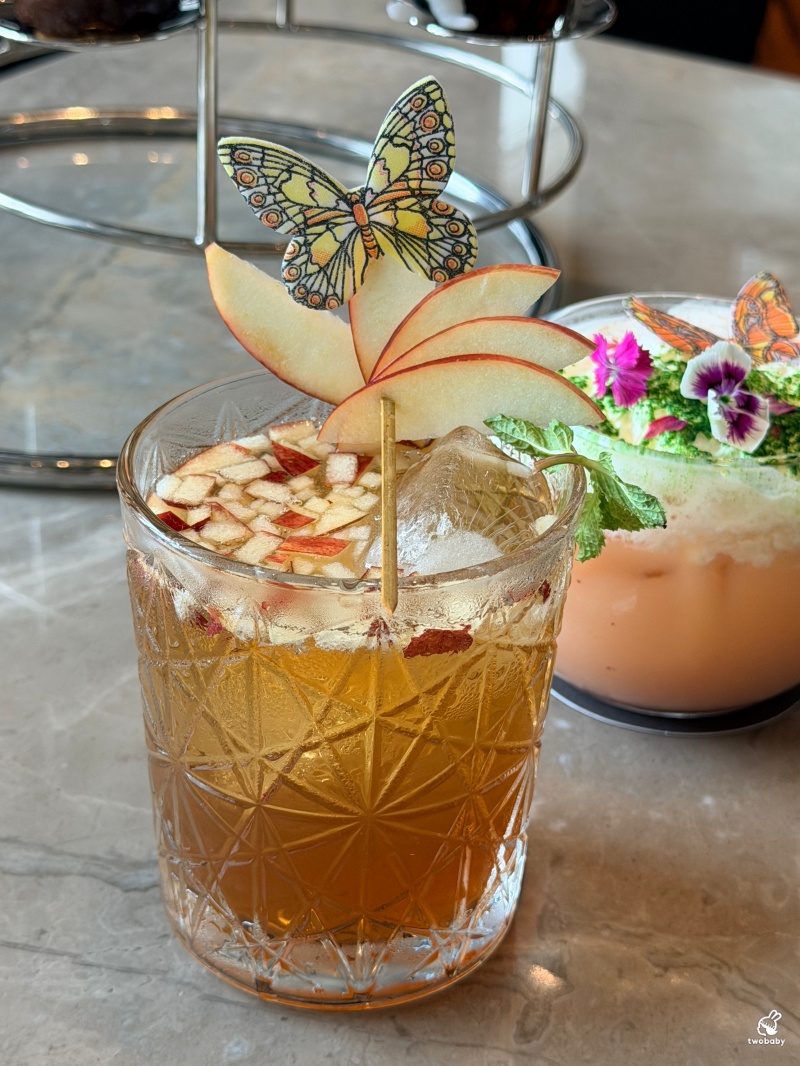 台北下午茶推薦｜台北六福萬怡酒店 THE Lounge JC CAT童話秘境花園雙人下午茶，12道夢幻甜鹹點，和閨蜜一起走進童話世界！ @兔貝比的菲比尋嚐