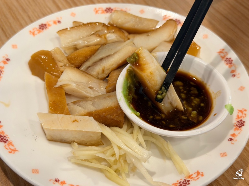 頭城魏家食府|總舖師傳承的宜蘭古早味!國宴料理變身平價小吃,西魯肉、渣糕、棗餅一個人也能品嚐! @兔貝比的菲比尋嚐 頭城魏家食府|總舖師傳承的宜蘭古早味!國宴料理變身平價小吃,西魯肉、渣糕、棗餅一個人也能品嚐! @兔貝比的菲比尋嚐