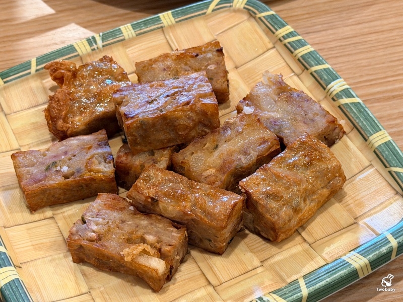 頭城魏家食府｜總舖師傳承的宜蘭古早味！國宴料理變身平價小吃，西魯肉、渣糕、棗餅一個人也能品嚐！ @兔貝比的菲比尋嚐