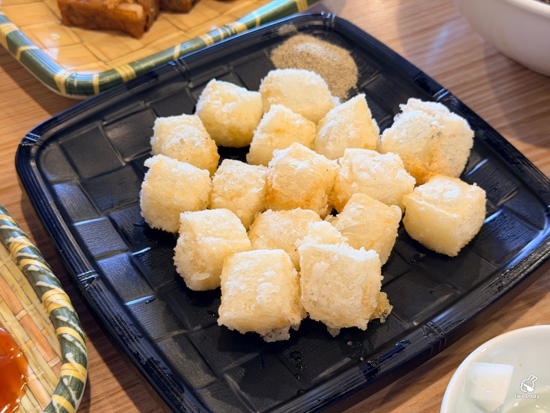 頭城魏家食府｜總舖師傳承的宜蘭古早味！國宴料理變身平價小吃，西魯肉、渣糕、棗餅一個人也能品嚐！ @兔貝比的菲比尋嚐