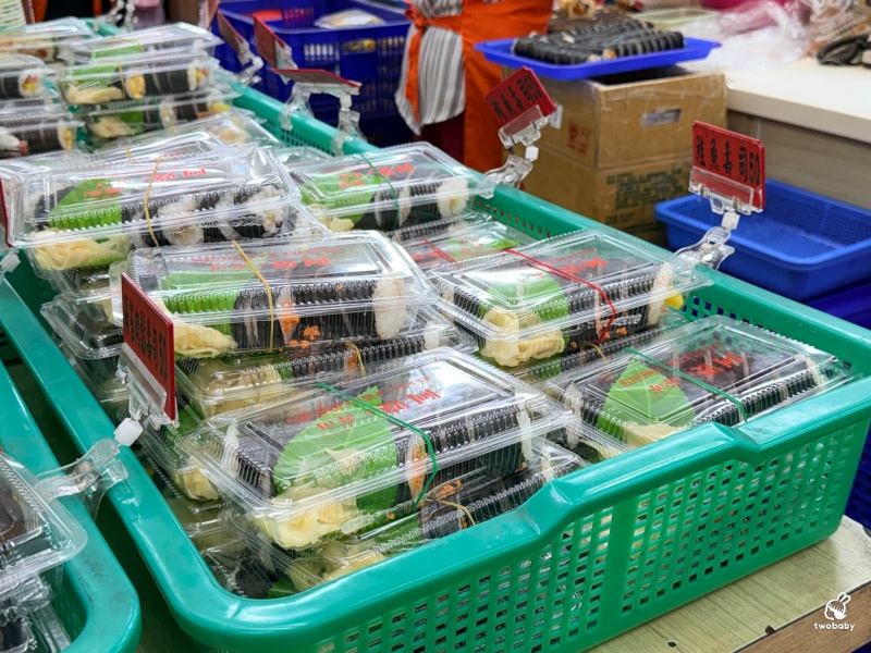 阿婆壽司｜24小時不打烊！從路邊攤賣到蓋大樓，鶯歌銅板美食傳奇！ @兔貝比的菲比尋嚐