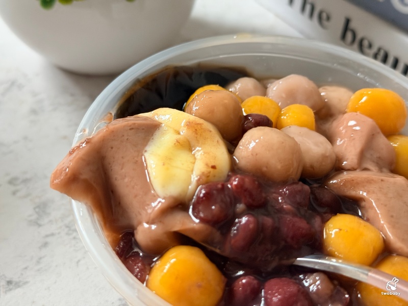 板橋府中甜品推薦 芽米緹 Yummy tea 招牌三色布丁加上滿滿配料 好滿足！ @兔貝比的菲比尋嚐