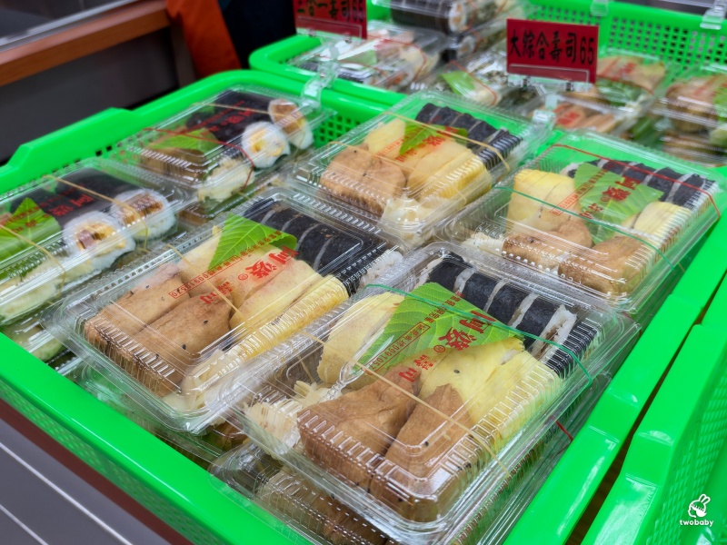 阿婆壽司｜24小時不打烊！從路邊攤賣到蓋大樓，鶯歌銅板美食傳奇！ @兔貝比的菲比尋嚐