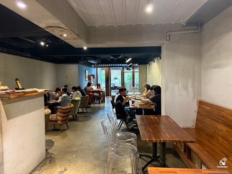 Flag Pasta 義式餐廳｜板橋巷弄藏了快20年的義大利麵！新埔站平價義式料理，不收服務費 @兔貝比的菲比尋嚐