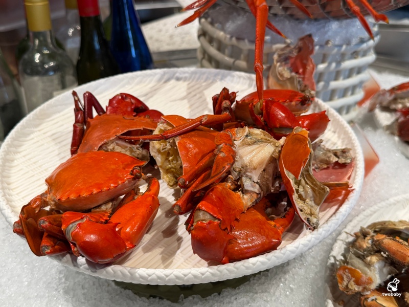 URBAN PARADISE 信義店｜台北高級吃到飽，生蠔、螃蟹、生魚片、現煎料理到甜點一次滿足！ @兔貝比的菲比尋嚐