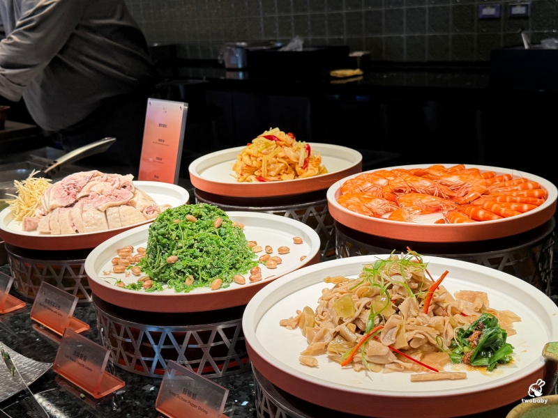 URBAN PARADISE 信義店｜台北高級吃到飽，生蠔、螃蟹、生魚片、現煎料理到甜點一次滿足！ @兔貝比的菲比尋嚐