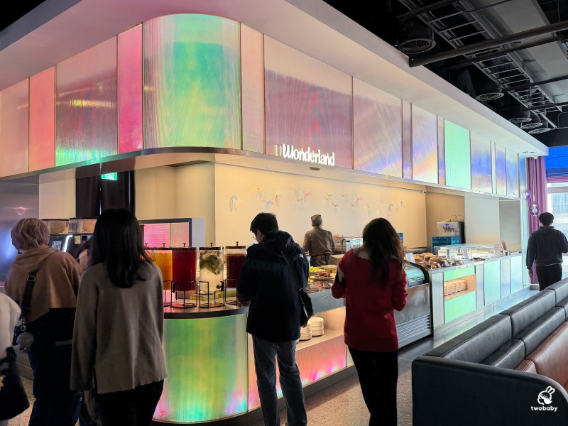 URBAN PARADISE 信義店｜台北高級吃到飽，生蠔、螃蟹、生魚片、現煎料理到甜點一次滿足！ @兔貝比的菲比尋嚐
