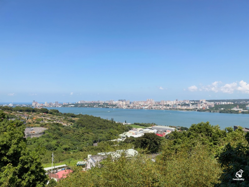 八里美食｜香坊甕之雞 隱藏半山腰的景觀餐廳 大啖甕窯雞還能遠眺淡水河！ @兔貝比的菲比尋嚐