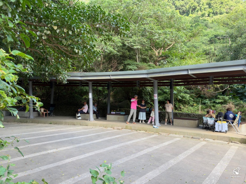 觀音山林梢步道｜新北五股免費景點！漫步森林空中步道，遠眺山巒與城市美景 @兔貝比的菲比尋嚐
