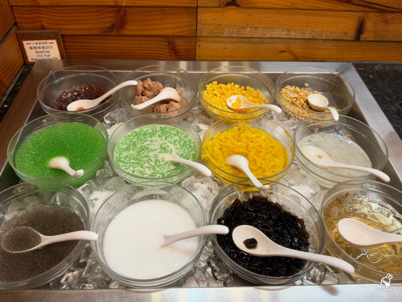 大象泰式美食館 泰式碳烤火鍋吃到飽 海鮮、肉品、泰式串燒、甜點冰品通通有 泰國味一次滿足！ @兔貝比的菲比尋嚐
