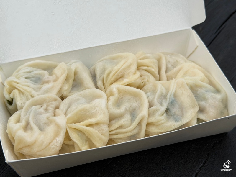 羅東美食｜正常鮮肉小籠湯包羅東店 現擀現包現蒸，小籠湯包薄皮一咬直接爆汁！ @兔貝比的菲比尋嚐