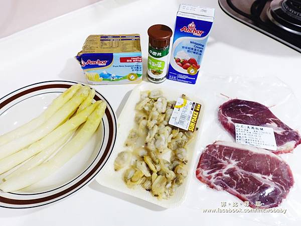 宸鳴白蘆筍 蔬菜界的白富美 即拆即食上菜好輕鬆  夏日消暑清爽多汁的好滋味！ @兔貝比的菲比尋嚐