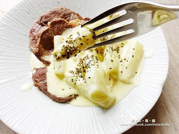 宸鳴白蘆筍 蔬菜界的白富美 即拆即食上菜好輕鬆  夏日消暑清爽多汁的好滋味！ @兔貝比的菲比尋嚐