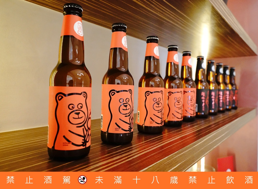 福寶寶概念店 門市試吃、彌月油飯預約諮詢 網美風格讓人以為來到精品咖啡廳 想賴著不走～ @兔貝比的菲比尋嚐