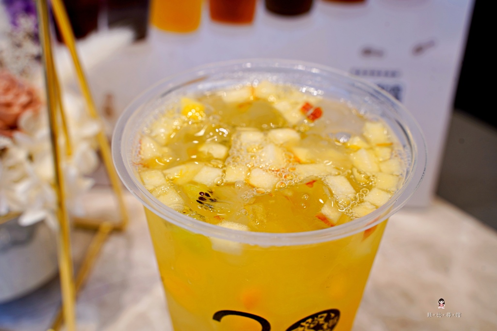 這家真的很會混！Thirtea三十茶通化店 只用最單純乾淨的配方 堅持好原料只為混出一杯好茶！ @兔貝比的菲比尋嚐
