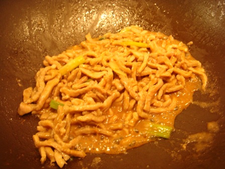 簡易食譜-京醬炒肉絲 @兔貝比的菲比尋嚐