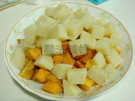 電鍋食譜-雙薯蛋沙拉~ @兔貝比的菲比尋嚐