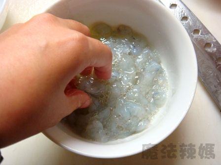 泰式料理食譜-DIY月亮蝦餅~ @兔貝比的菲比尋嚐
